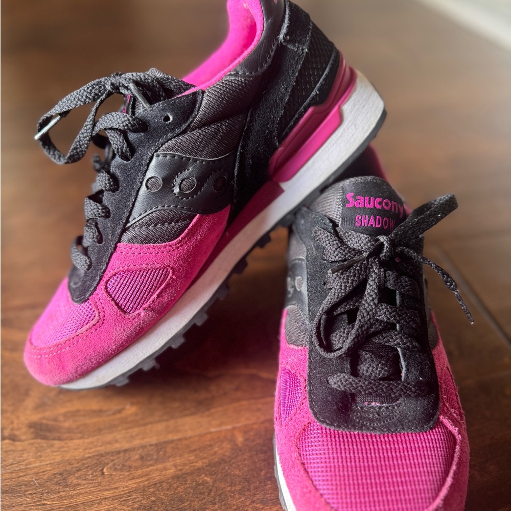Saucony Shadow Cavity Pack womens size 8 Shoes